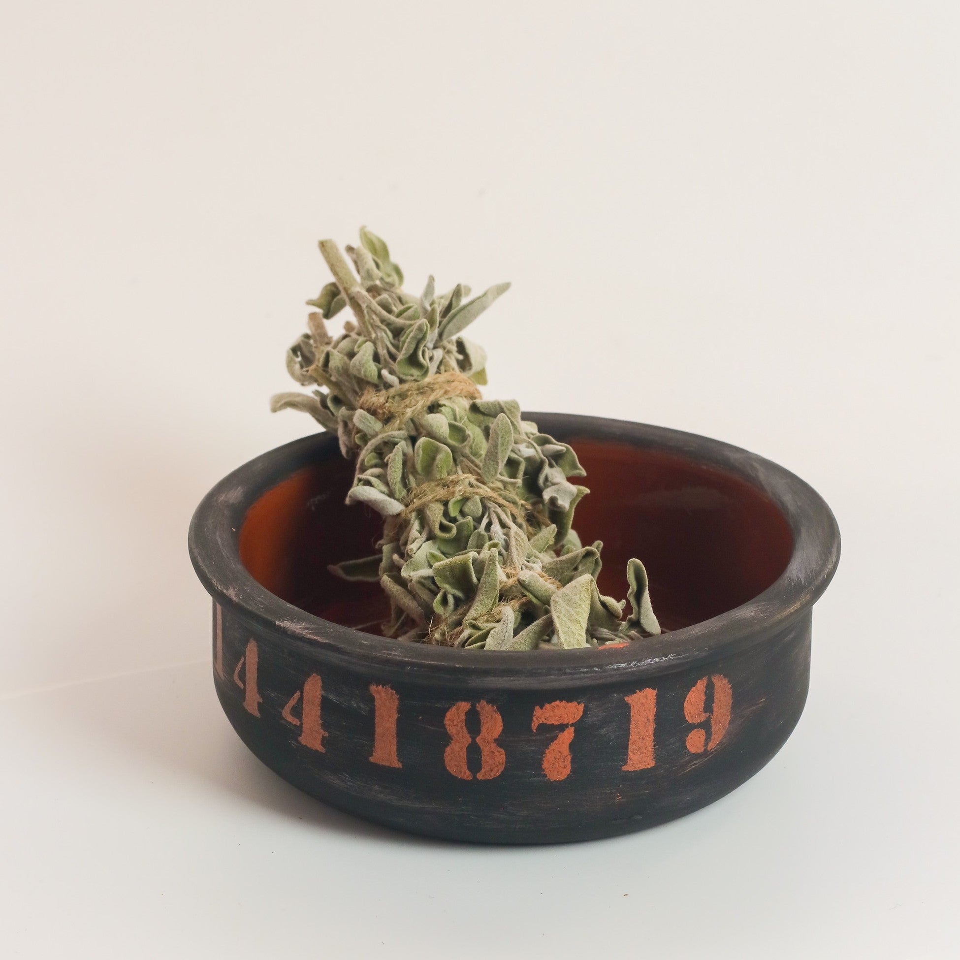 (814418719 Korunma Kalkanı)-Çanak Tütsü No: 3