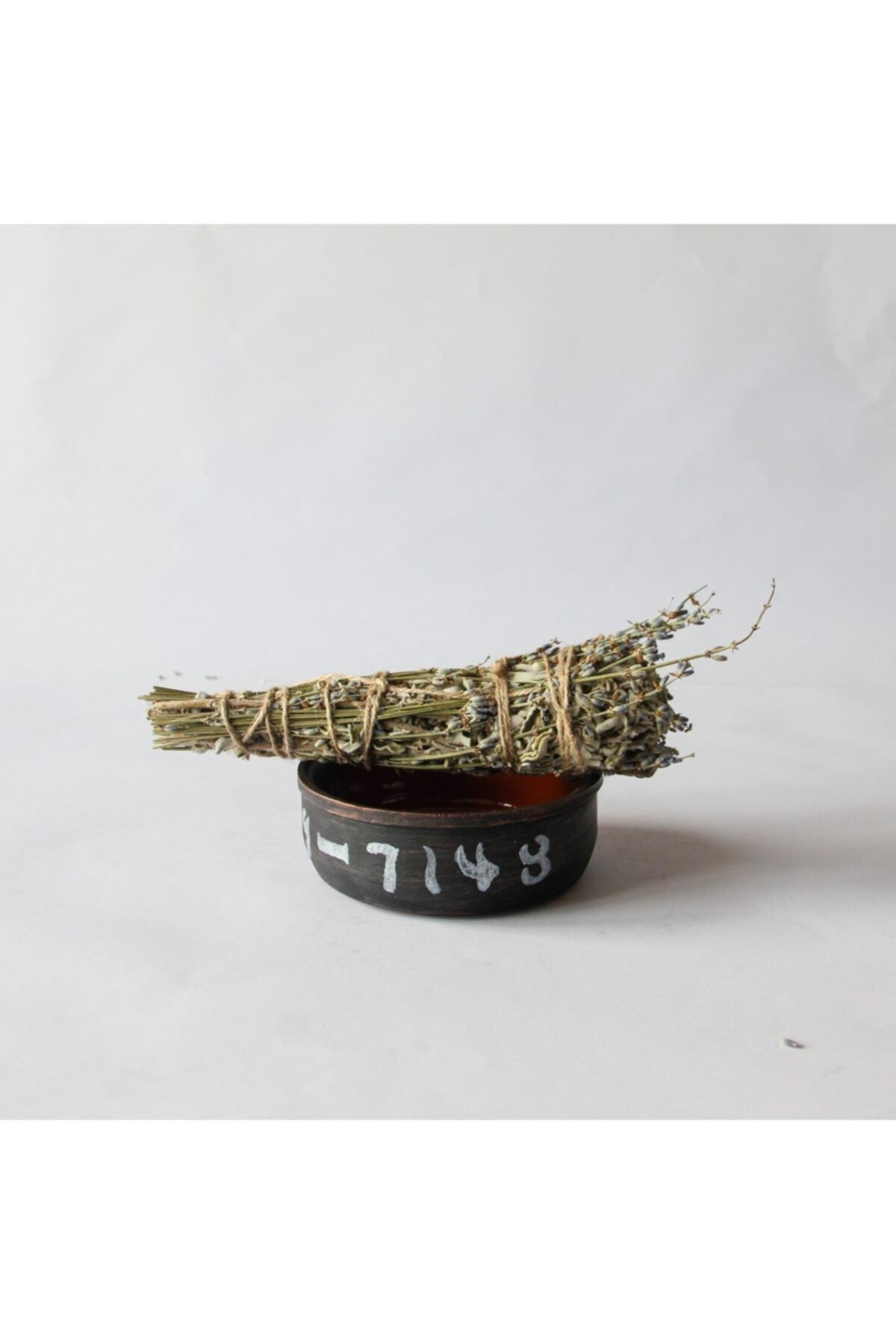 Çanak Tütsü Ve Tütsülük Antrasit 2