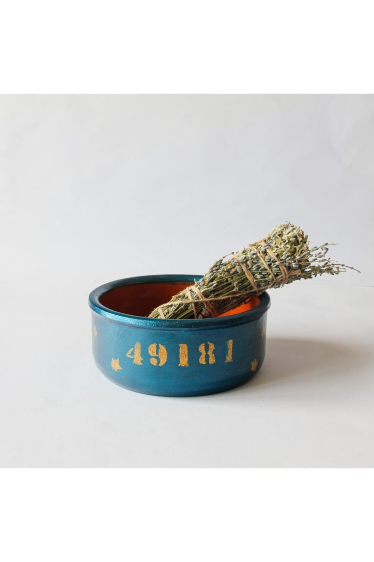 Lacivert Çanak Tütsü Ve Tütsülük