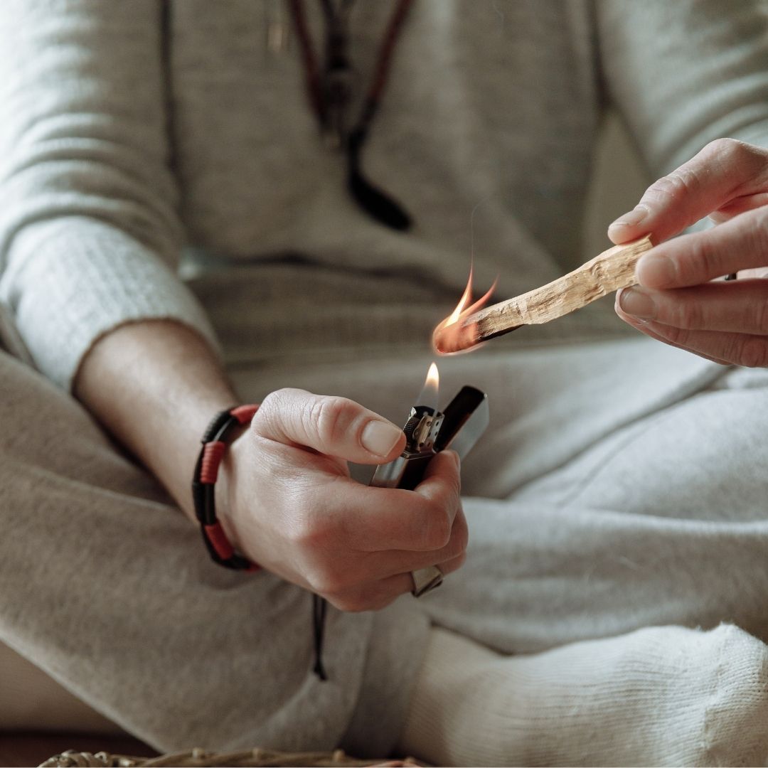 PALO SANTO AĞAÇ TÜTSÜ (Menşe Güney Amerika)