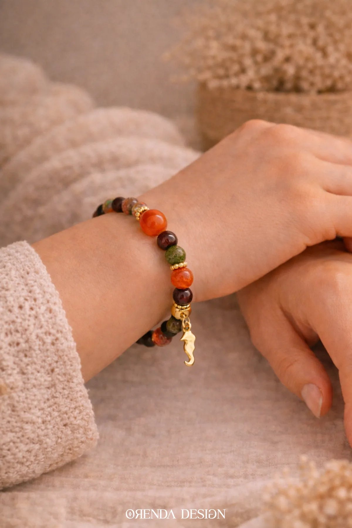 Akik, Unakit, Garnet Doğal Taş Bileklik – Dişil Enerji