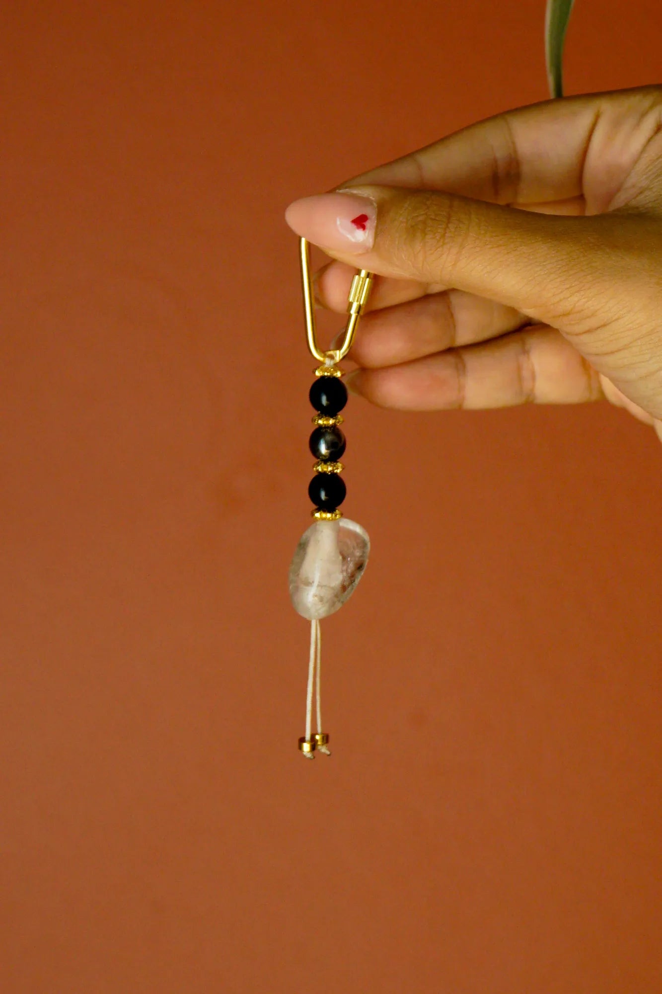 Koruyucu Kalkan Anahtarlık / Kristal Kuvars – Hematit – Oniks