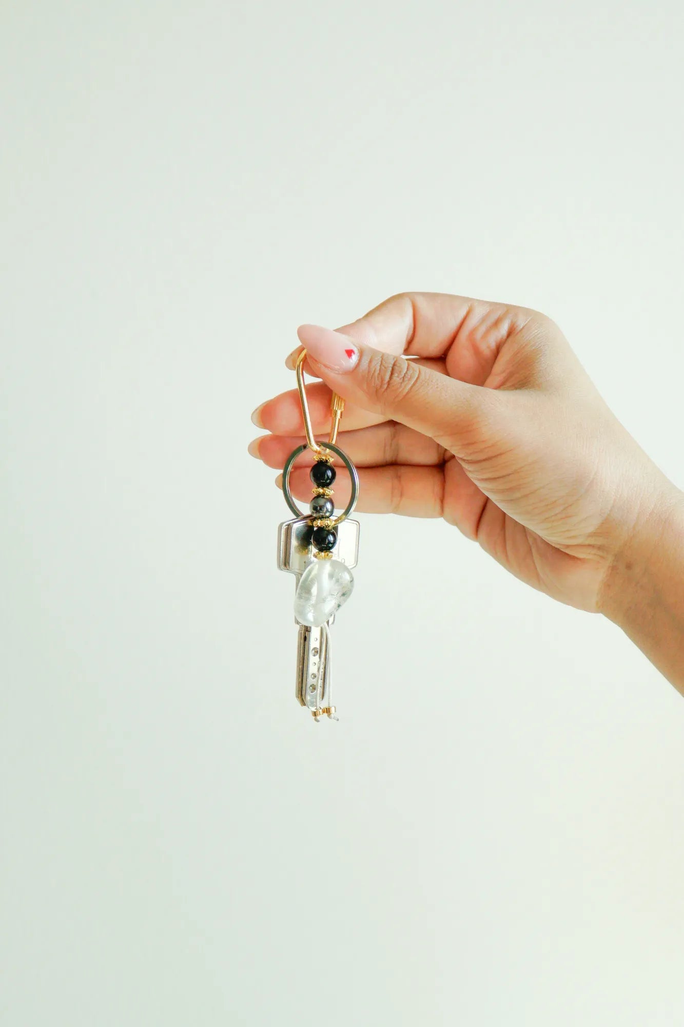 Koruyucu Kalkan Anahtarlık / Kristal Kuvars – Hematit – Oniks