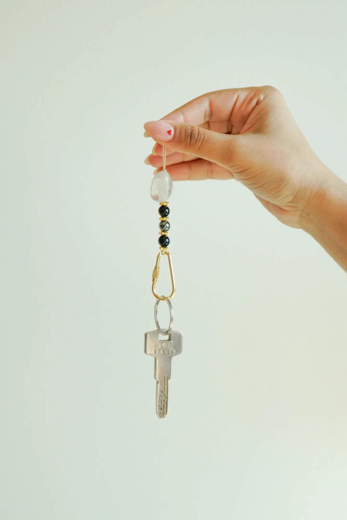 Koruyucu Kalkan Anahtarlık / Kristal Kuvars – Hematit – Oniks