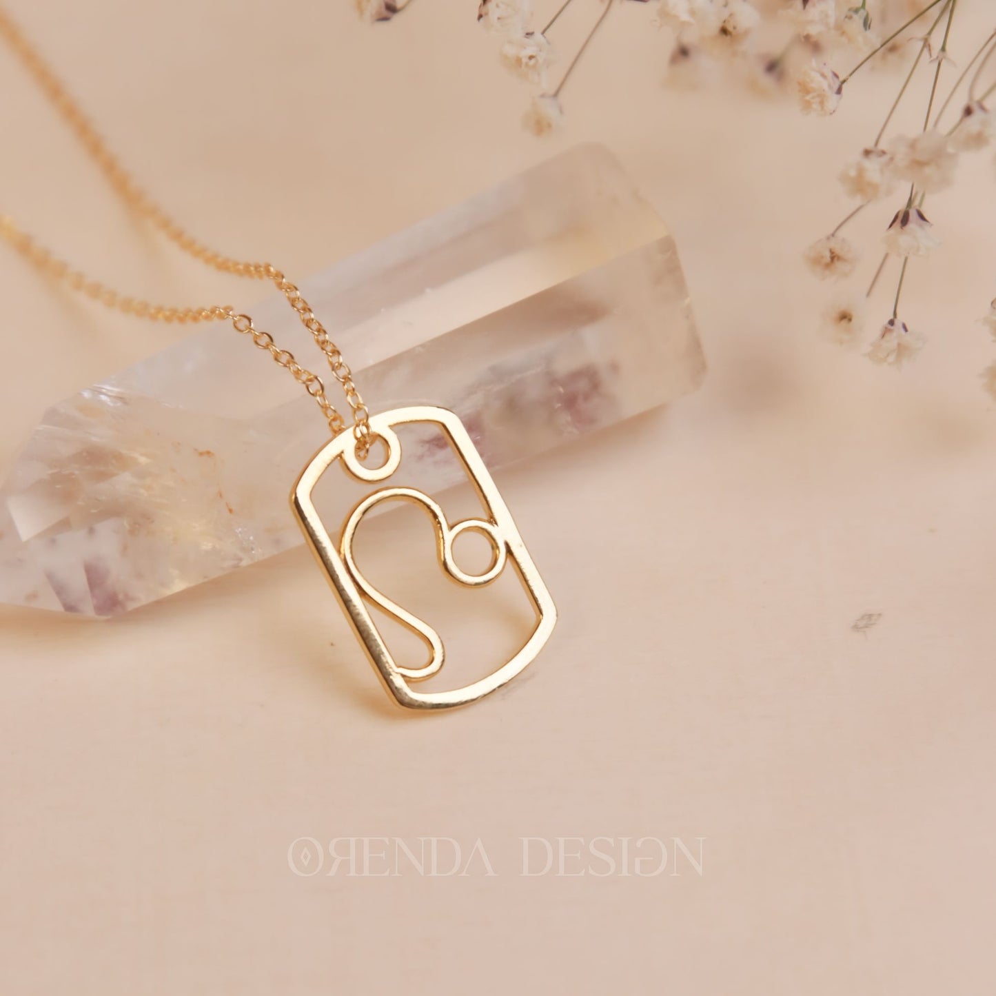 Leo Necklace- Gold Model 1