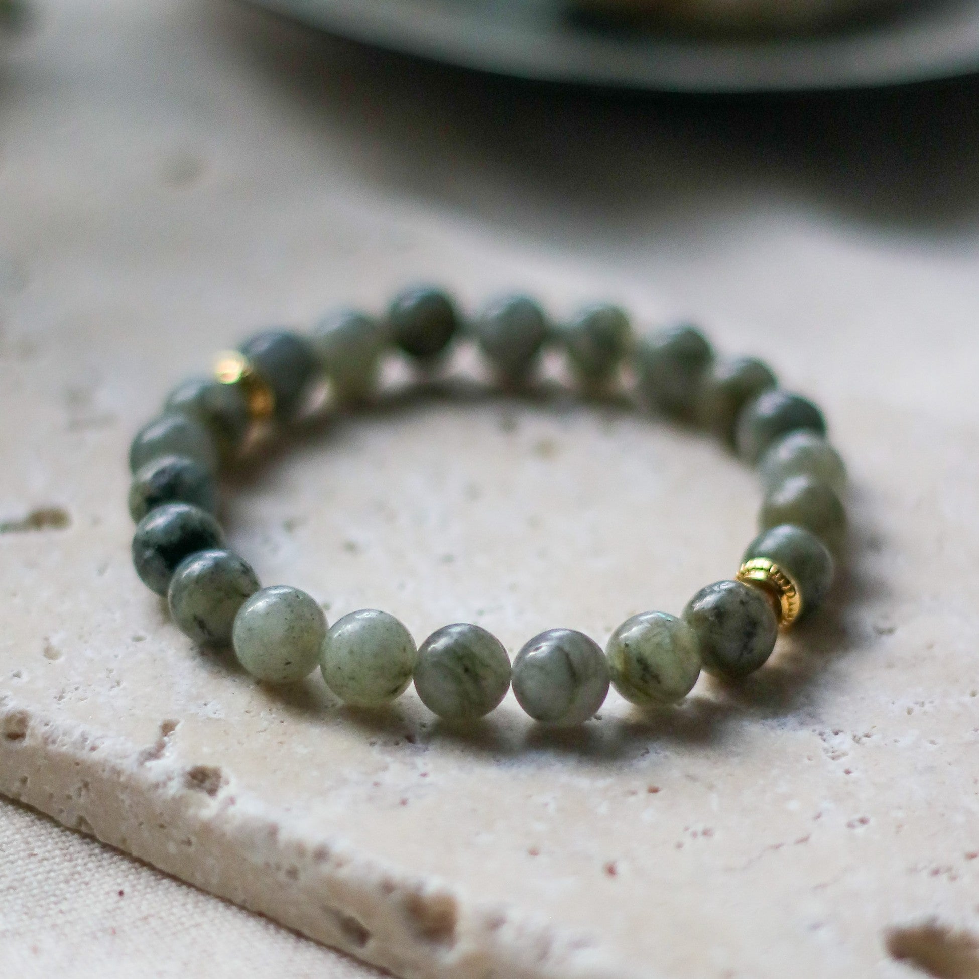 Labradorite Natural Stone Bracelet (Protection and Inner Journey of the Soul)