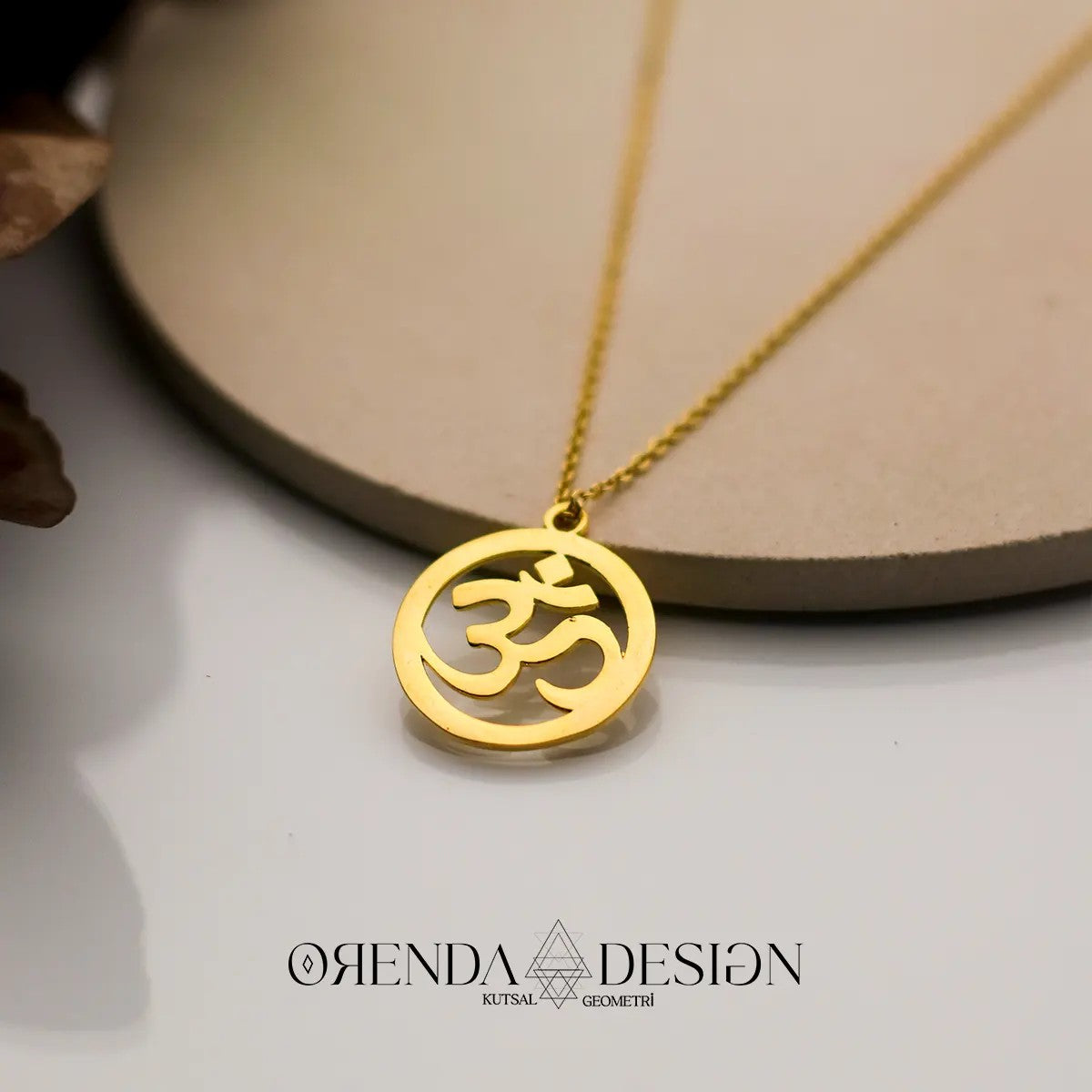 OM (AUM) Kolye - Gold