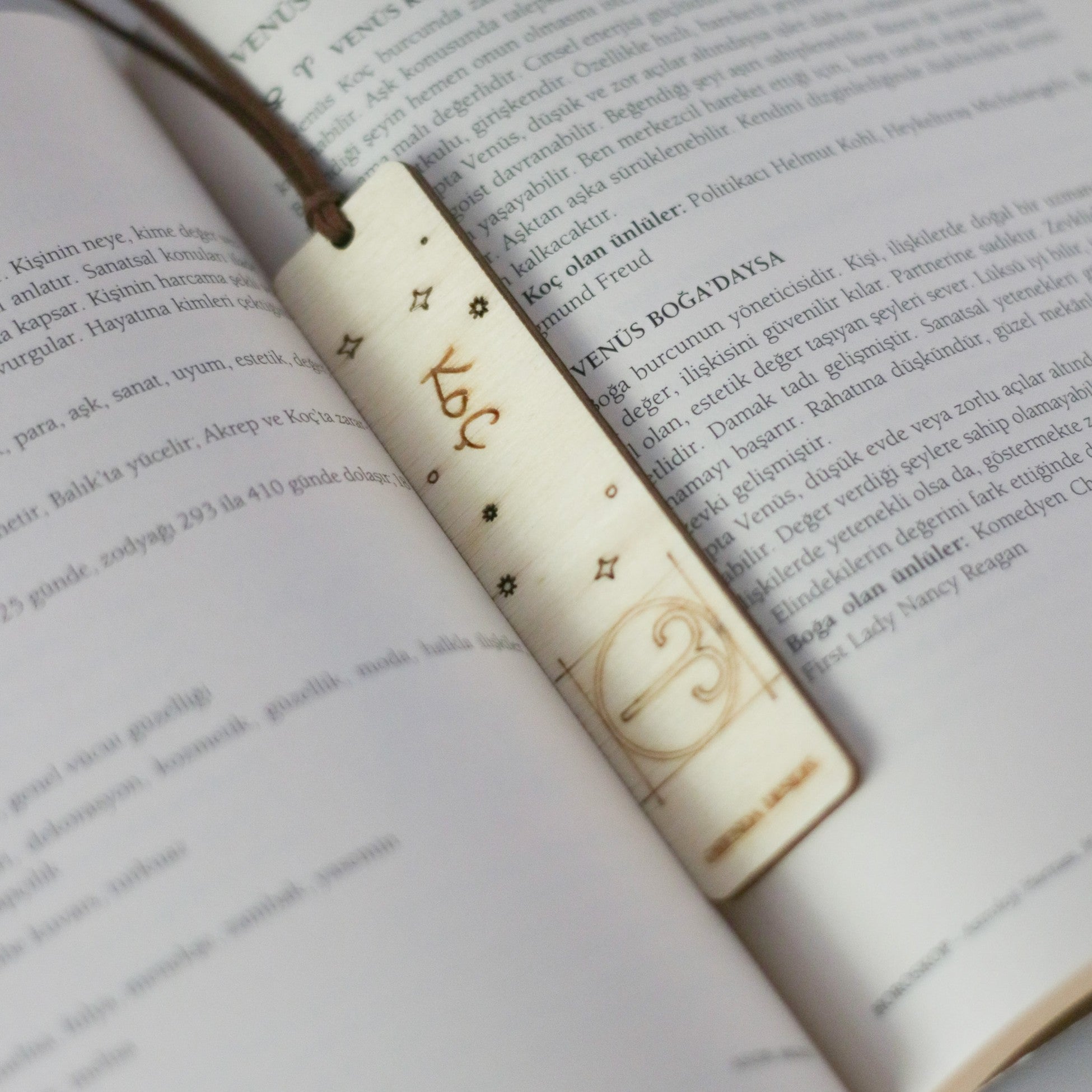 12 Burç Kitap Ayracı