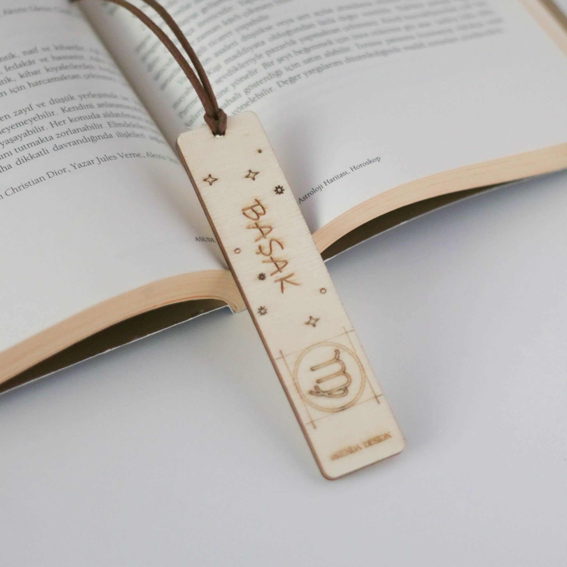 12 Burç Kitap Ayracı