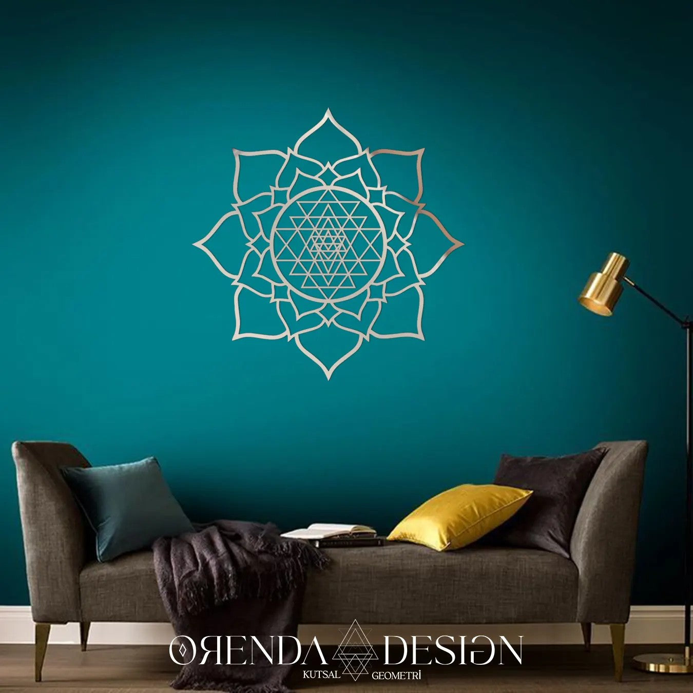 Gümüş Pleksi Taç Yaprak SRİ YANTRA