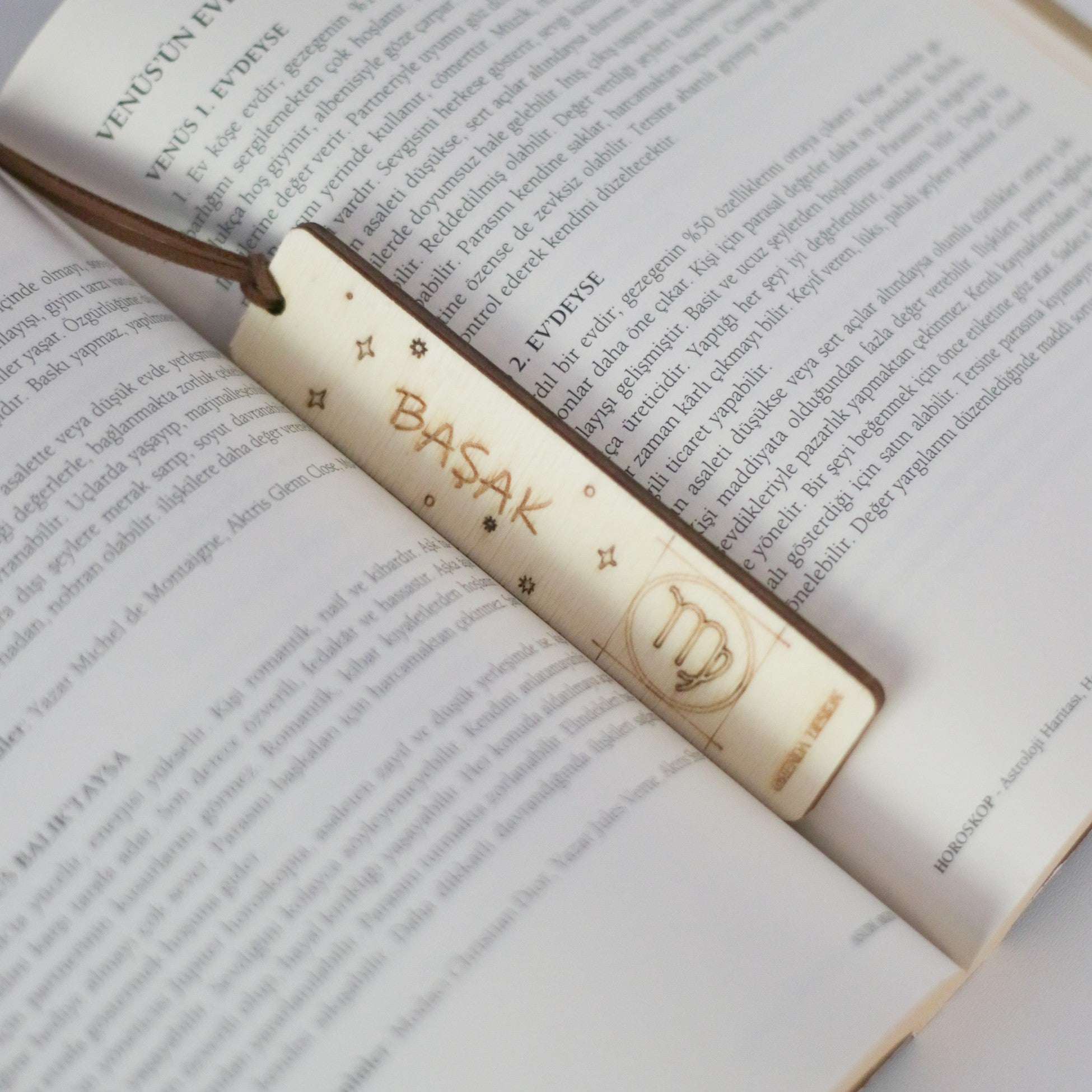 12 Burç Kitap Ayracı