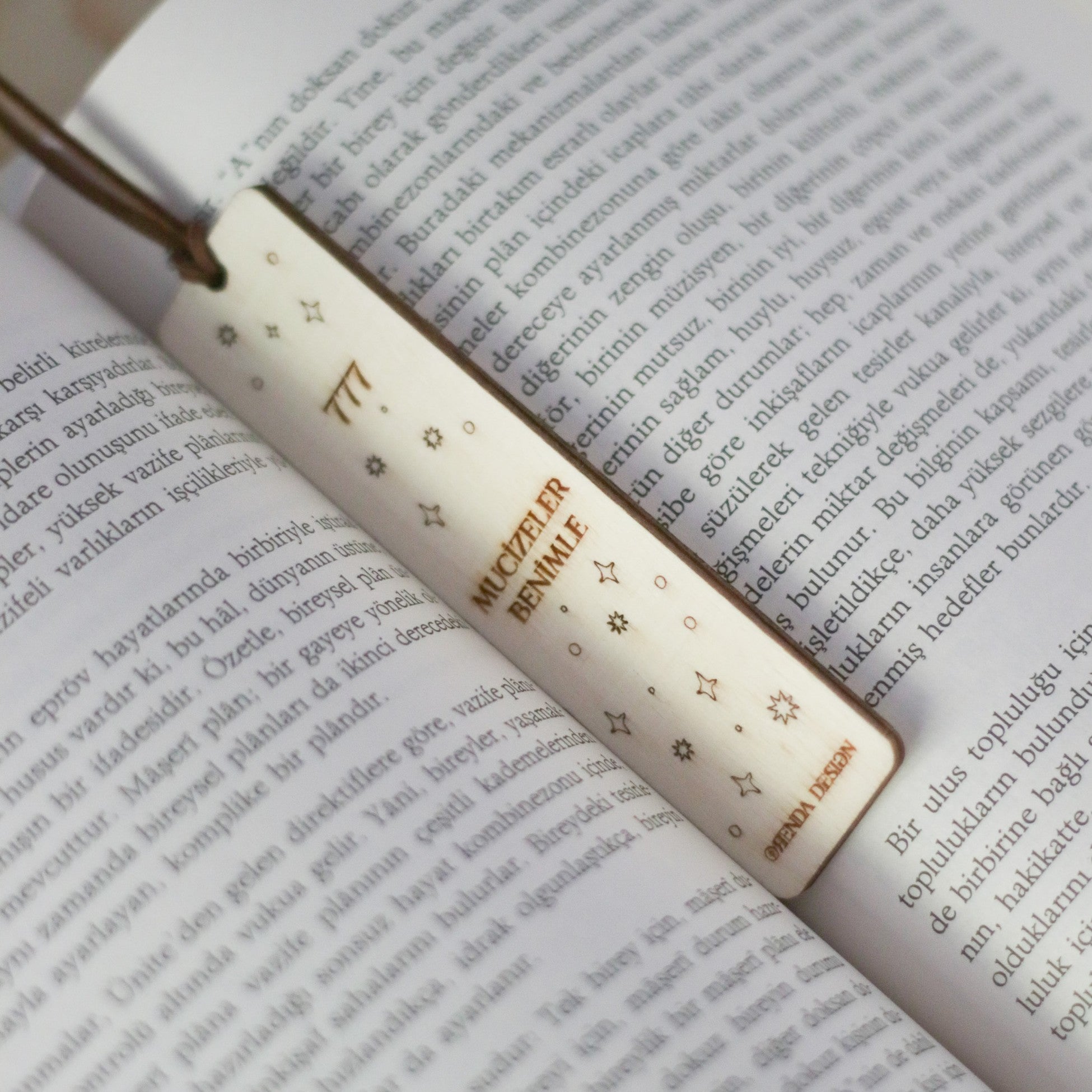 777 Mucizeler Benimle Sekans Kitap Ayracı
